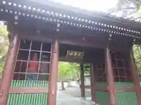 高徳院の山門・神門
