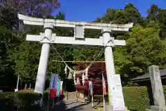 滑川神社 - 仕事と子どもの守り神の鳥居