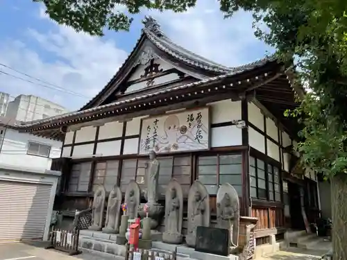 成就院の本殿・本堂