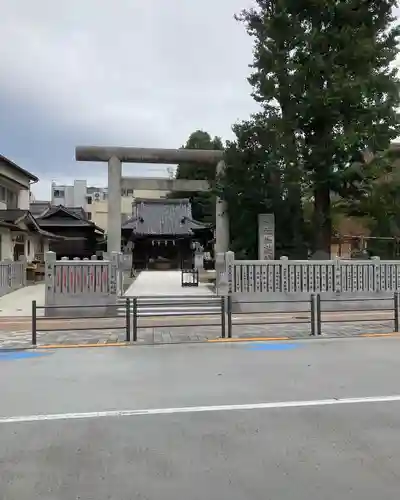 池袋御嶽神社の鳥居