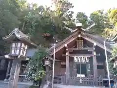 新羽杉山神社の本殿