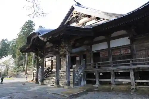注連寺の本殿・本堂