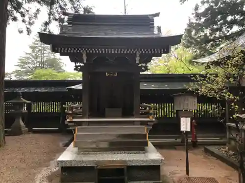 櫻山八幡宮の末社・摂社