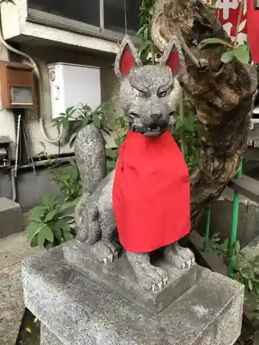 大松稲荷神社の狛犬