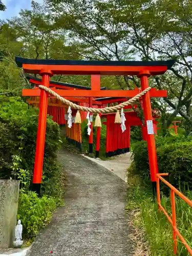 扇森稲荷神社の鳥居