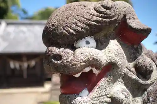 産泰神社の狛犬