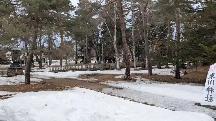 東川神社の庭園