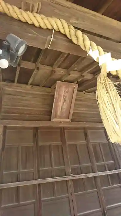 仁和多利神社の本殿・本堂