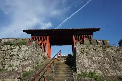 観世音寺の山門