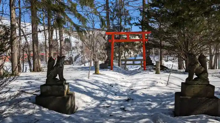 豊富温泉稲荷神社の庭園