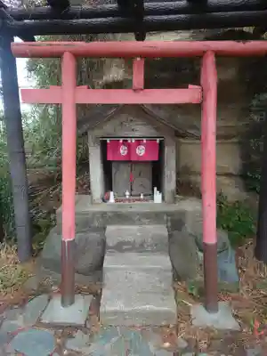 聖天神社（聖天上人像社）の末社・摂社