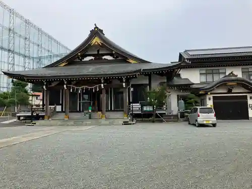 顕正寺(神奈川県)