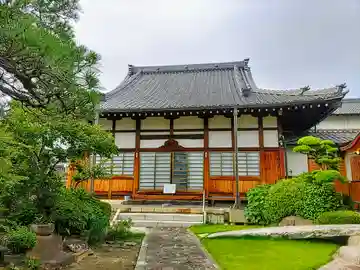 成道寺の本殿・本堂