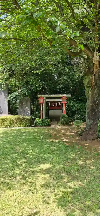 新倉氷川八幡神社の{uncategorized: "未分類", other: "その他", undefined: "問題あり", building: "その他建物", grave: "お墓", sacred_gate: "鳥居", guardian: "狛犬", statue: "像", buddha: "仏像", history: "歴史", nature: "自然", garden: "庭園", animal: "動物", pagoda: "塔", temizu: "手水舎", mountain_gate: "山門・神門", sanctuary: "本殿・本堂", subordinate: "末社・摂社", art: "芸術", scenery: "景色", jizo: "地蔵", ema: "絵馬", goshuin: "御朱印", omikuji: "おみくじ", items: "授与品その他", amulet: "お守り", goshuincho: "御朱印帳", eats: "食事", festival: "お祭り", votive_dance: "神楽", shichigosan: "七五三参", wedding: "結婚式", experience: "体験その他", initially: "初詣", around: "周辺", anti_infection: "感染症対策"}