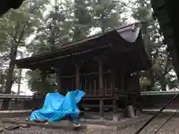 筑摩神社の本殿・本堂