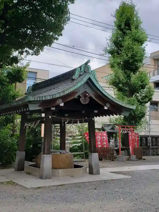麻布氷川神社の手水舎