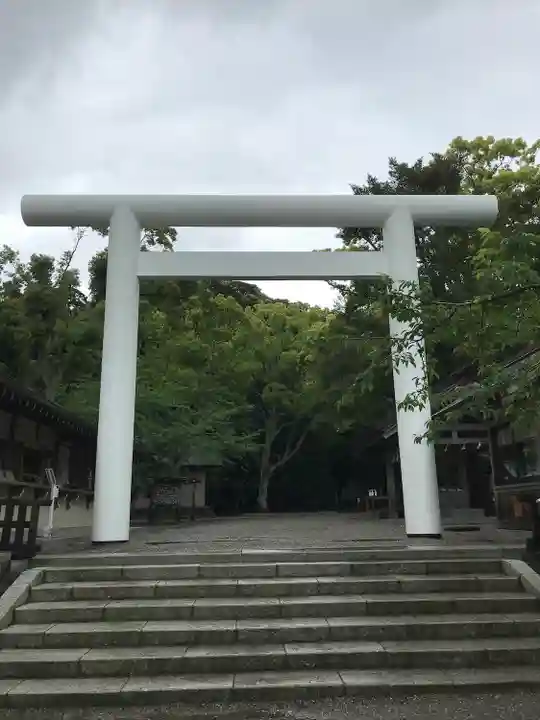 安房神社の鳥居