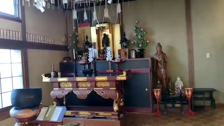 日宣寺の本殿・本堂