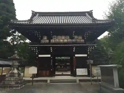 梅宮大社の山門・神門