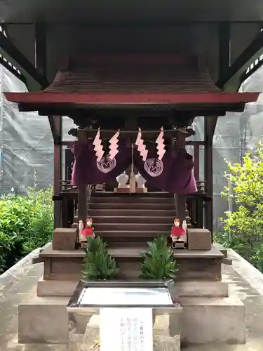 穏田神社の末社・摂社