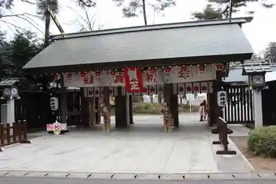 櫻木神社の山門・神門