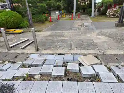 和倉弁天社の{uncategorized: "未分類", other: "その他", undefined: "問題あり", building: "その他建物", grave: "お墓", sacred_gate: "鳥居", guardian: "狛犬", statue: "像", buddha: "仏像", history: "歴史", nature: "自然", garden: "庭園", animal: "動物", pagoda: "塔", temizu: "手水舎", mountain_gate: "山門・神門", sanctuary: "本殿・本堂", subordinate: "末社・摂社", art: "芸術", scenery: "景色", jizo: "地蔵", ema: "絵馬", goshuin: "御朱印", omikuji: "おみくじ", items: "授与品その他", amulet: "お守り", goshuincho: "御朱印帳", eats: "食事", festival: "お祭り", votive_dance: "神楽", shichigosan: "七五三参", wedding: "結婚式", experience: "体験その他", initially: "初詣", around: "周辺", anti_infection: "感染症対策"}