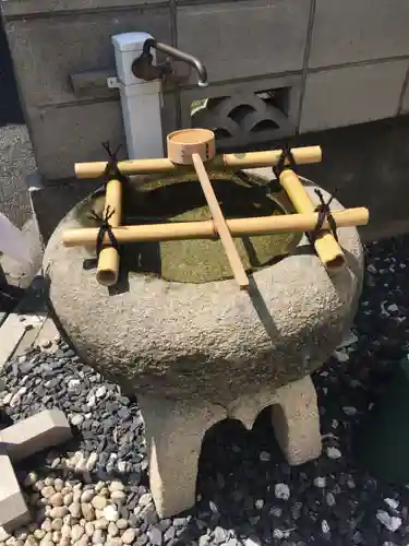 【閉業】小石川大神宮の手水舎