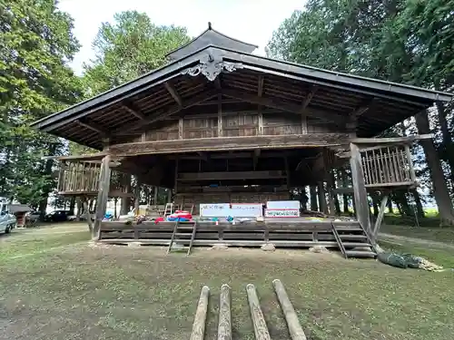 新屋諏訪神社(長野県)