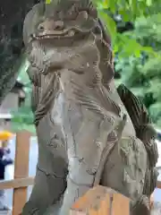 嶺御嶽神社の狛犬