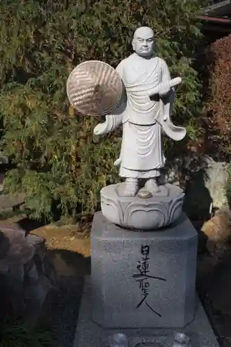 妙昌寺の像