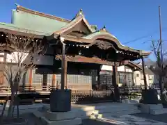 実相寺の本殿