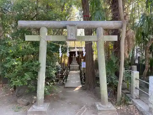 篠崎浅間神社の{uncategorized: "未分類", other: "その他", undefined: "問題あり", building: "その他建物", grave: "お墓", sacred_gate: "鳥居", guardian: "狛犬", statue: "像", buddha: "仏像", history: "歴史", nature: "自然", garden: "庭園", animal: "動物", pagoda: "塔", temizu: "手水舎", mountain_gate: "山門・神門", sanctuary: "本殿・本堂", subordinate: "末社・摂社", art: "芸術", scenery: "景色", jizo: "地蔵", ema: "絵馬", goshuin: "御朱印", omikuji: "おみくじ", items: "授与品その他", amulet: "お守り", goshuincho: "御朱印帳", eats: "食事", festival: "お祭り", votive_dance: "神楽", shichigosan: "七五三参", wedding: "結婚式", experience: "体験その他", initially: "初詣", around: "周辺", anti_infection: "感染症対策"}