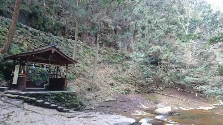 龍鎮神社のその他建物