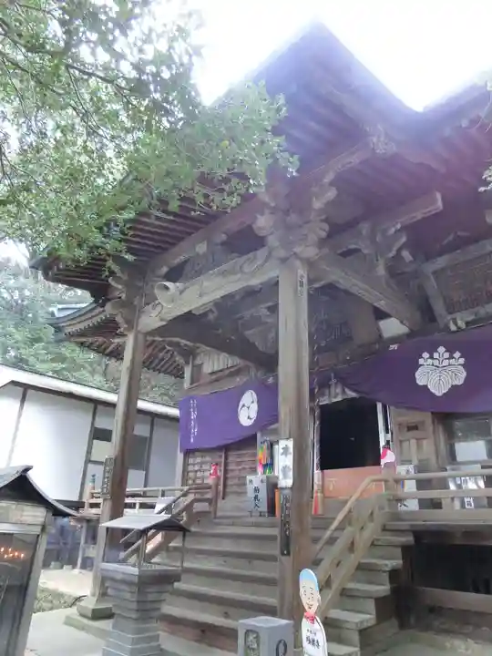 極楽寺の本殿・本堂