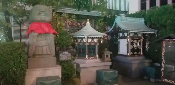 三囲神社銀座摂社のその他建物