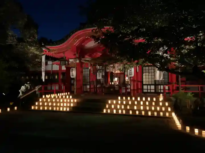 市原稲荷神社の本殿・本堂
