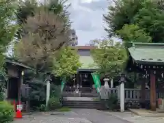 新宿下落合氷川神社の建物その他