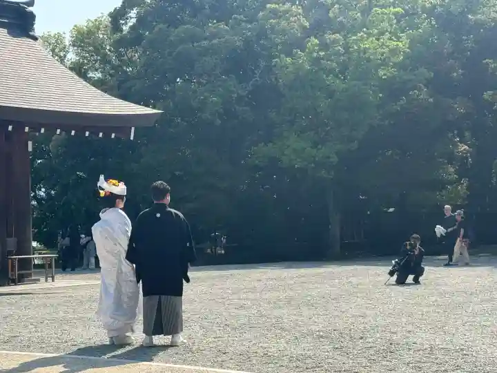橿原神宮の{uncategorized: "未分類", other: "その他", undefined: "問題あり", building: "その他建物", grave: "お墓", sacred_gate: "鳥居", guardian: "狛犬", statue: "像", buddha: "仏像", history: "歴史", nature: "自然", garden: "庭園", animal: "動物", pagoda: "塔", temizu: "手水舎", mountain_gate: "山門・神門", sanctuary: "本殿・本堂", subordinate: "末社・摂社", art: "芸術", scenery: "景色", jizo: "地蔵", ema: "絵馬", goshuin: "御朱印", omikuji: "おみくじ", items: "授与品その他", amulet: "お守り", goshuincho: "御朱印帳", eats: "食事", festival: "お祭り", votive_dance: "神楽", shichigosan: "七五三参", wedding: "結婚式", experience: "体験その他", initially: "初詣", around: "周辺", anti_infection: "感染症対策"}