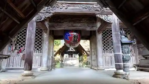 菅谷寺の山門・神門