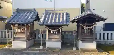 諏訪神社の末社・摂社