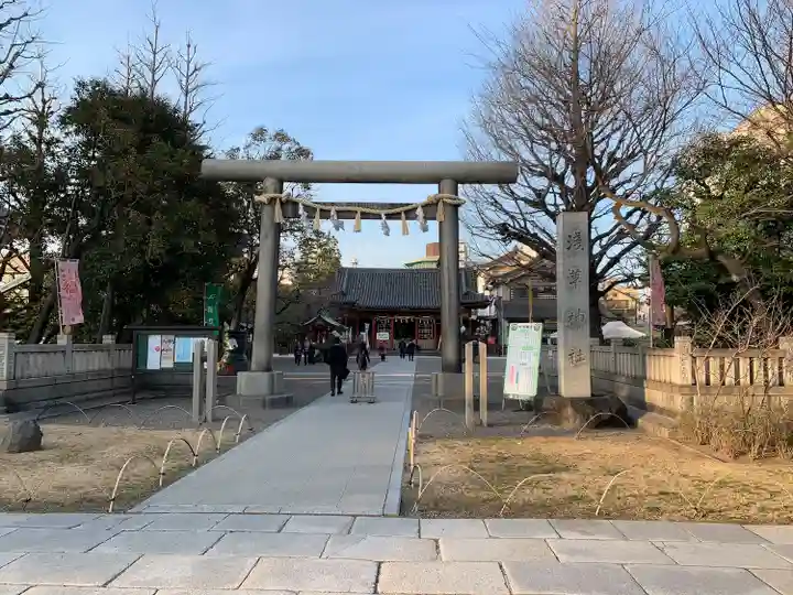 浅草神社の鳥居