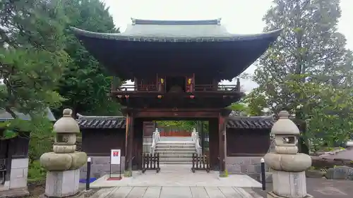 普済寺の山門・神門