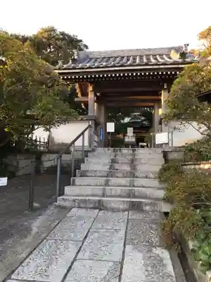 安養院　(田代寺）の山門・神門