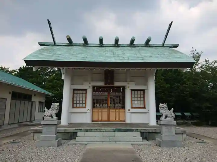 神明社(岩崎神明社)の本殿・本堂