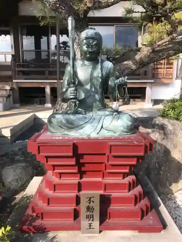 善龍寺の像