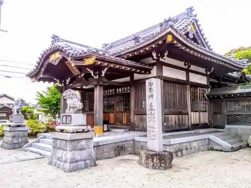 八幡神社（椋岡八幡神社）の本殿・本堂