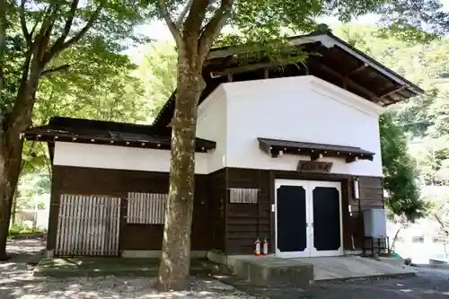 飯島八幡神社の建物その他