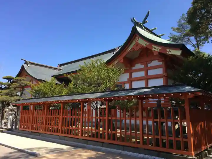 紅葉八幡宮の本殿・本堂