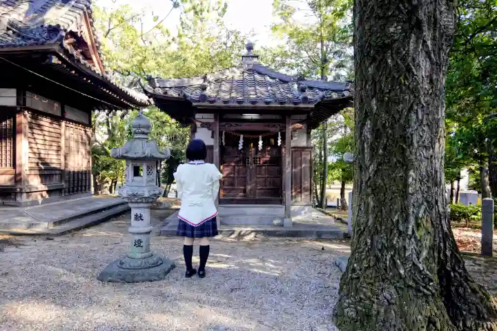 和泉八劔神社の本殿・本堂