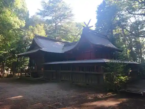 氷川女體神社の本殿